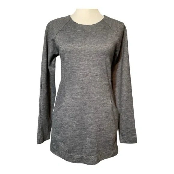 Title Nine She Leads Tunic Top Size XS - Picture 2 of 9